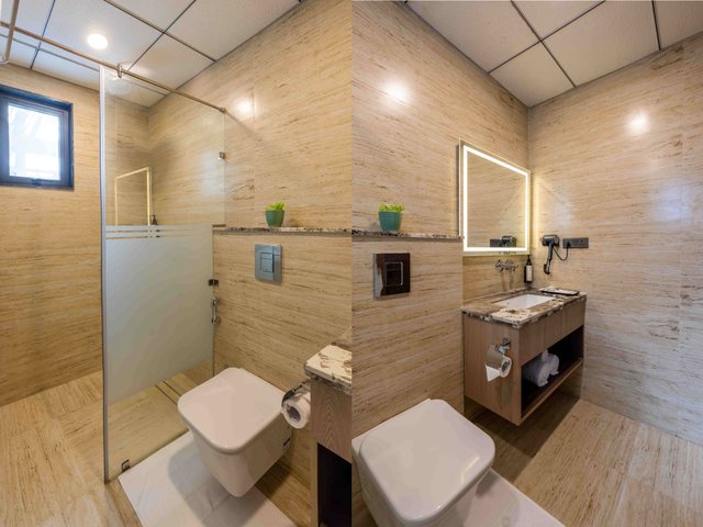 Saltstayz Premier - Noida, Near Sector 18 Metro station photos image 28