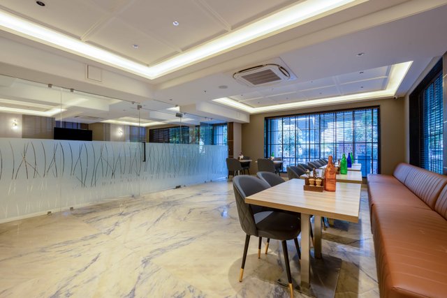 Saltstayz Premier - Noida, Near Sector 18 Metro station photos image 45