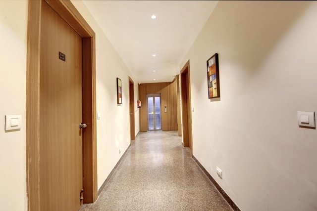Saltstayz Select - Unitech Cyber Park photos image 12