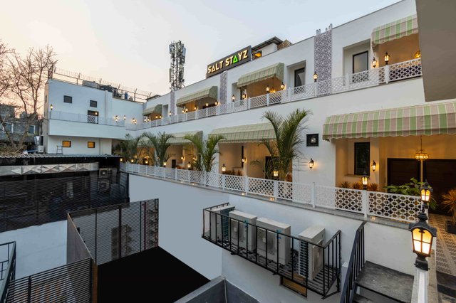 Saltstayz Autograph Connaught Place image 1