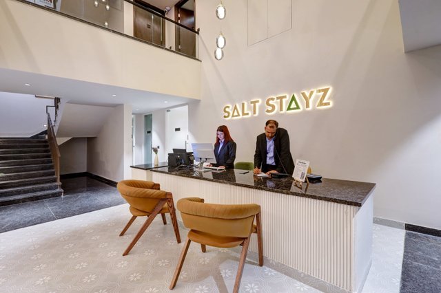 Saltstayz Premier - Golf Course Road & Sector 42 photos image 59