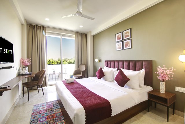 Saltstayz Select - Near Sohna Road City Center photos image 38