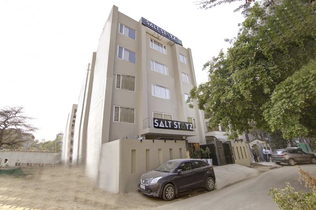 Saltstayz Select - Golf Course Road & Sector 27 photos image 47
