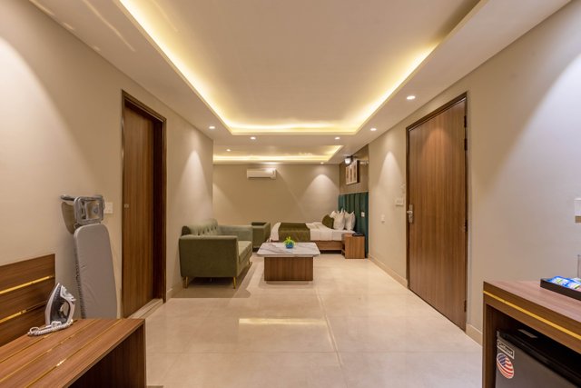 Saltstayz Premier - Paschim Vihar photos image 12