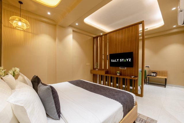Saltstayz Premier - Sector 50 & Golf Course Ext Road photos image 15