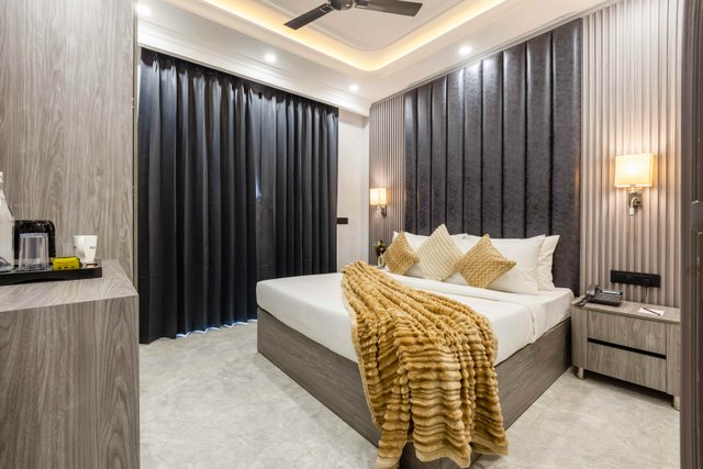 Saltstayz Premier Near Sector 44 Corporate Hub photos image 14