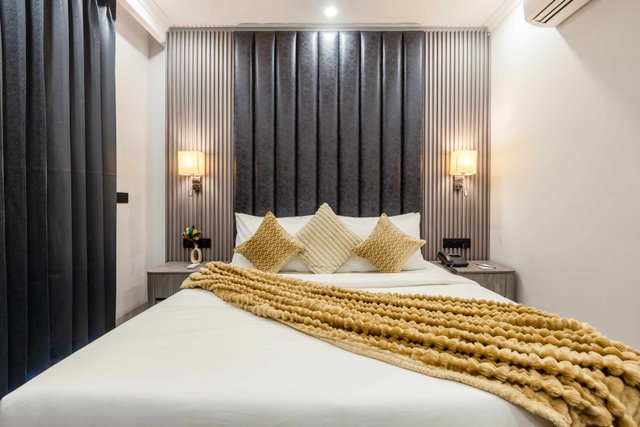 Saltstayz Premier Near Sector 44 Corporate Hub photos image 16