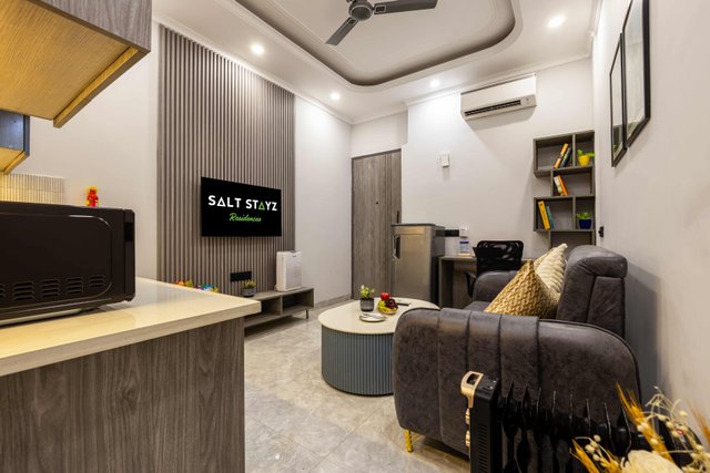 Saltstayz Premier Near Sector 44 Corporate Hub photos image 54
