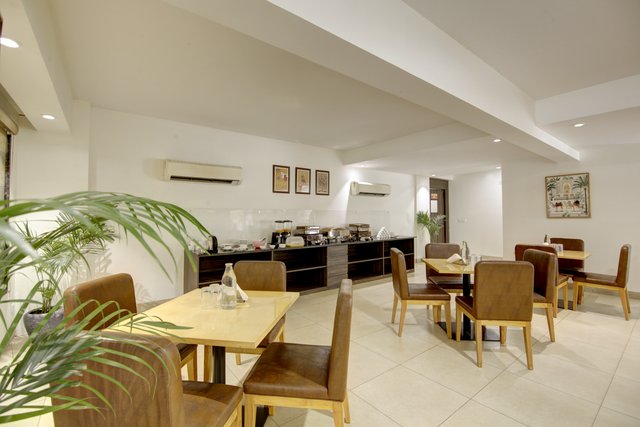 Saltstayz Select - Galleria Market & Golf Course Road photos image 14