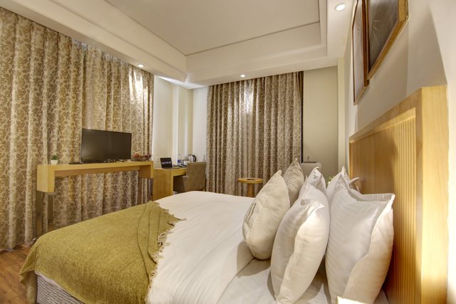 Saltstayz Select - Galleria Market & Golf Course Road photos image 5