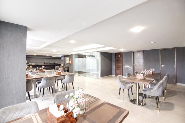 Saltstayz Select - Golf Course Road & Sector 57 photos image 9