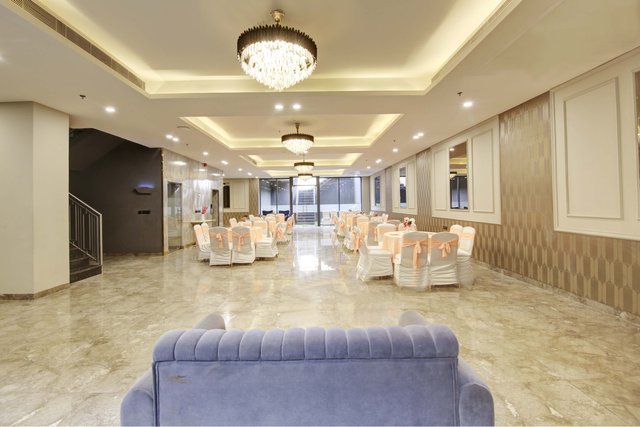 Saltstayz Select - Golf Course Road & Sector 57 photos image 16