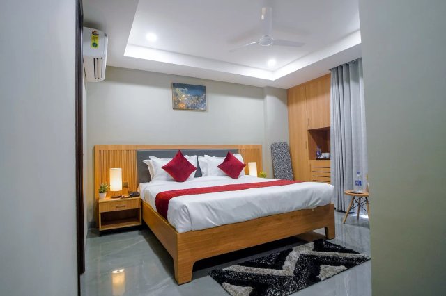 Saltstayz Select - Golf Course Road & Sector 57 photos image 77