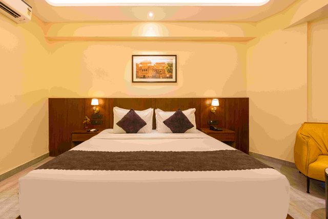 Saltstayz Premier - Manesar & Sector 86 photos image 17