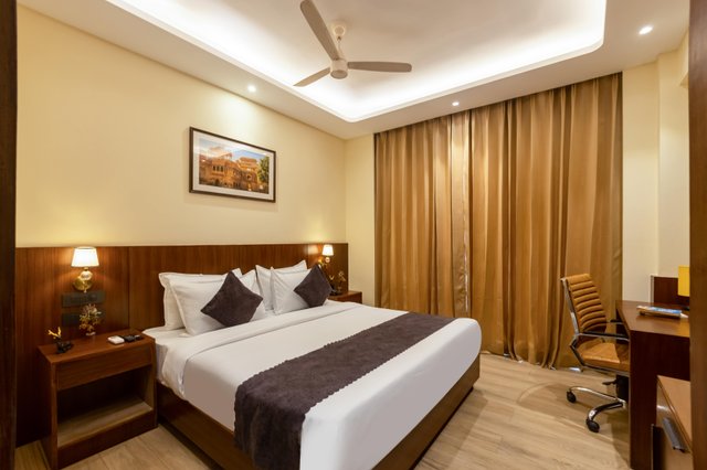 Saltstayz Premier - Manesar & Sector 86 photos image 42