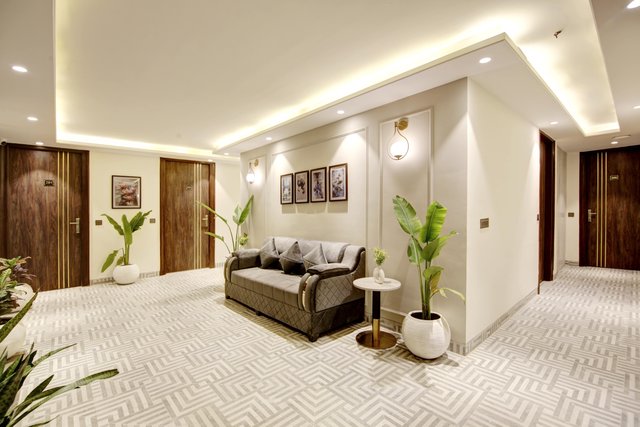 Saltstayz Premier - Galleria Market Road & Sector 27 photos image 14