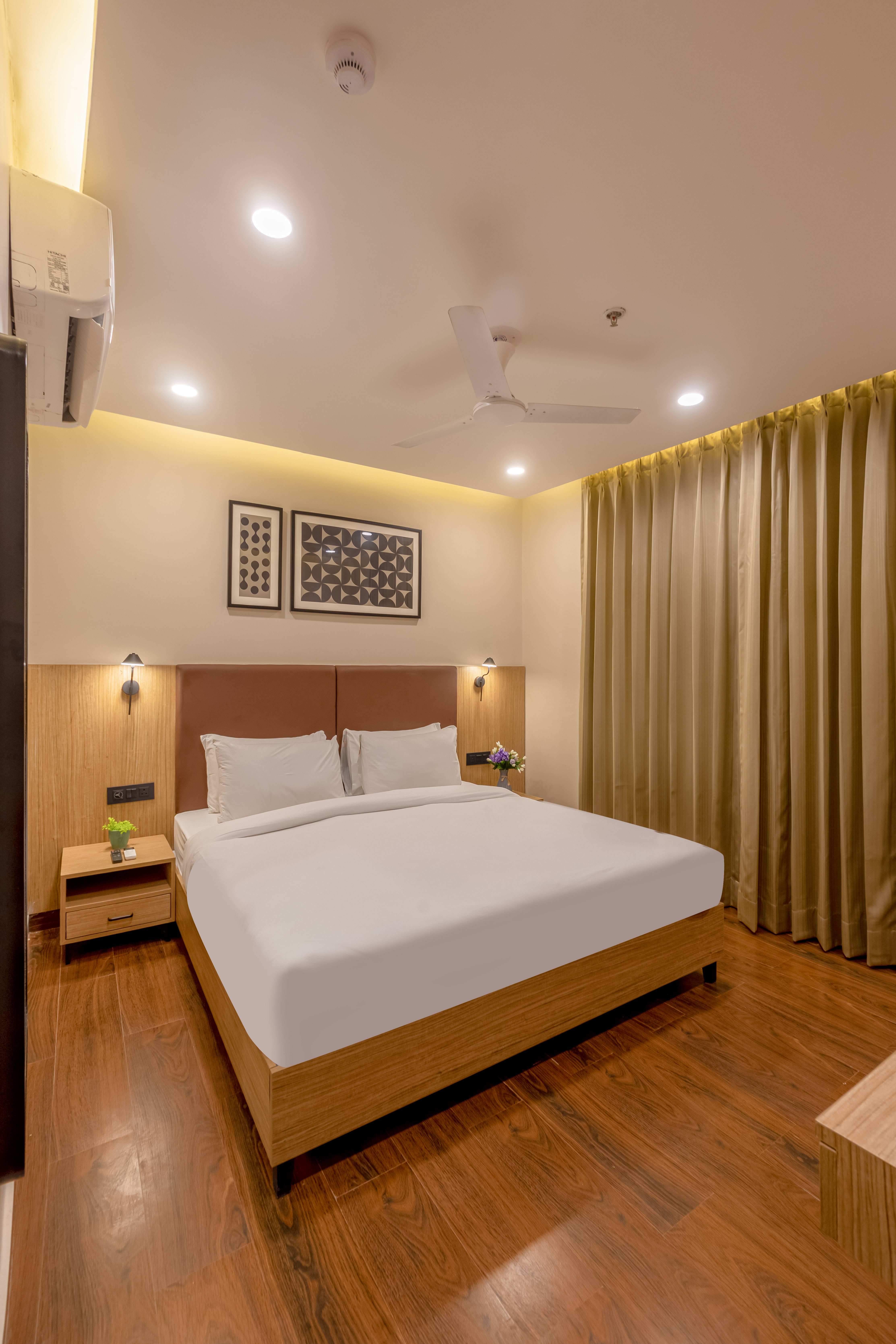 Saltstayz Premier - Sector 15 Noida photos image 79