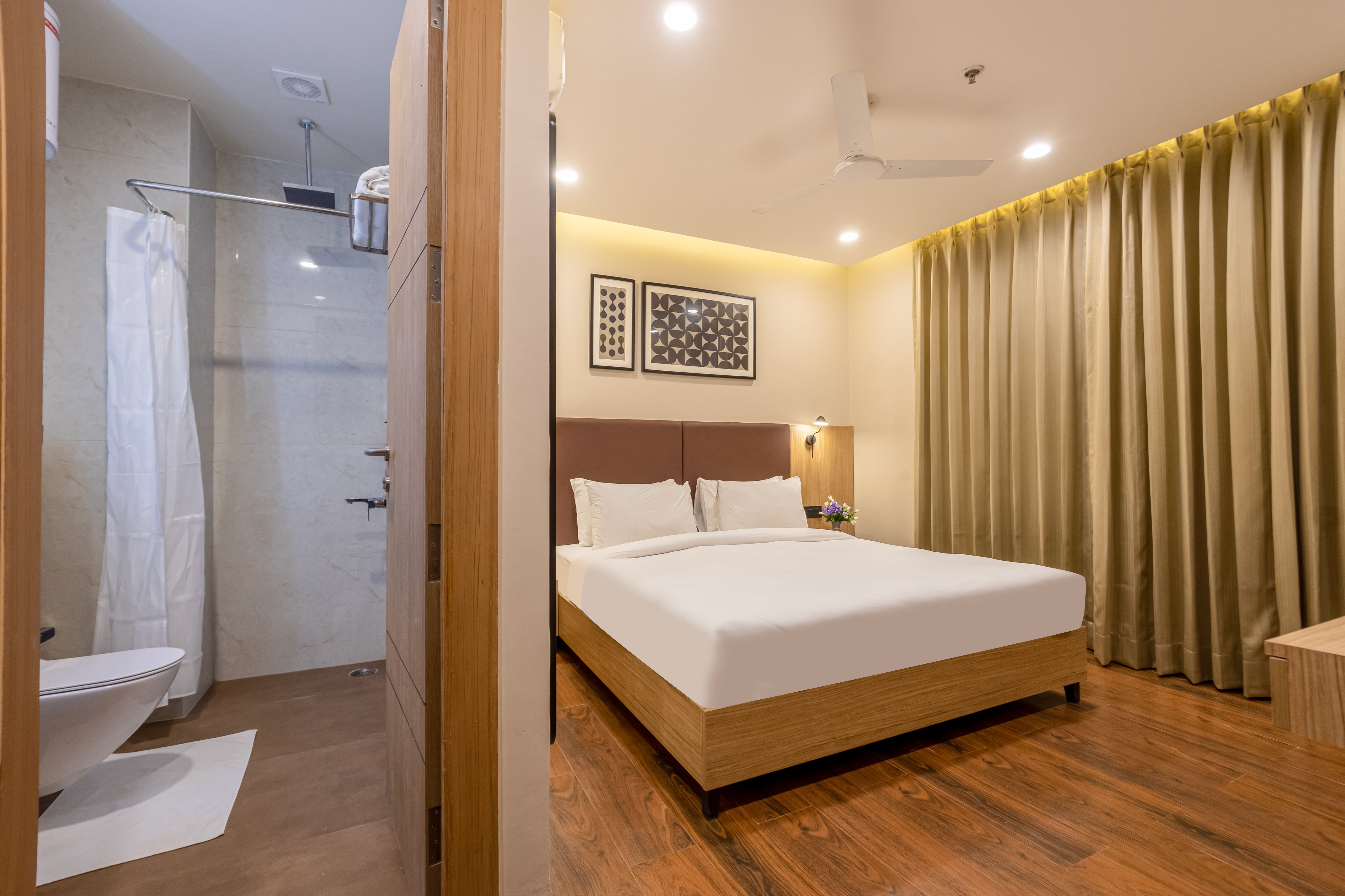 Saltstayz Premier - Sector 15 Noida photos image 85