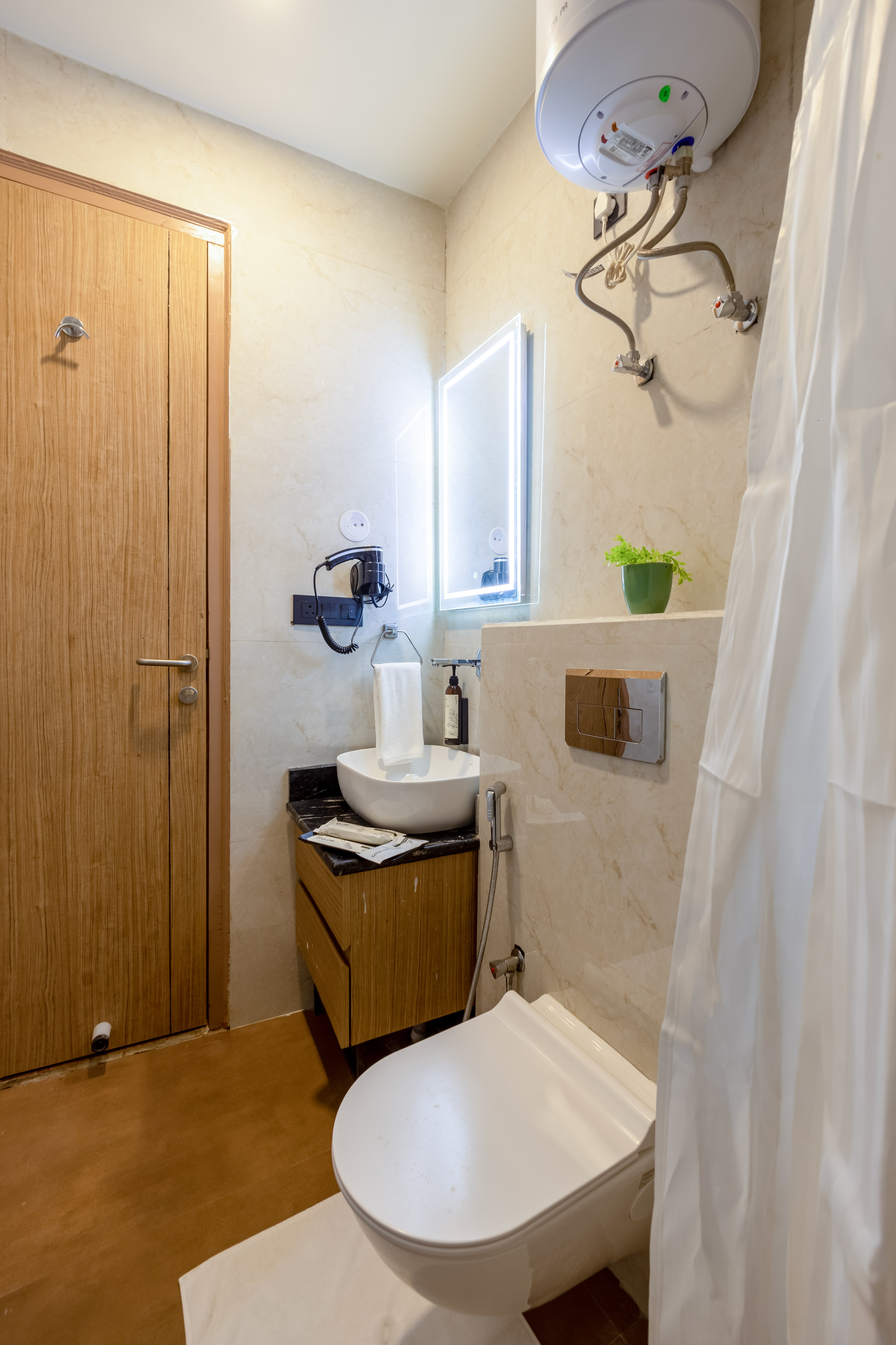 Saltstayz Premier - Sector 15 Noida photos image 86