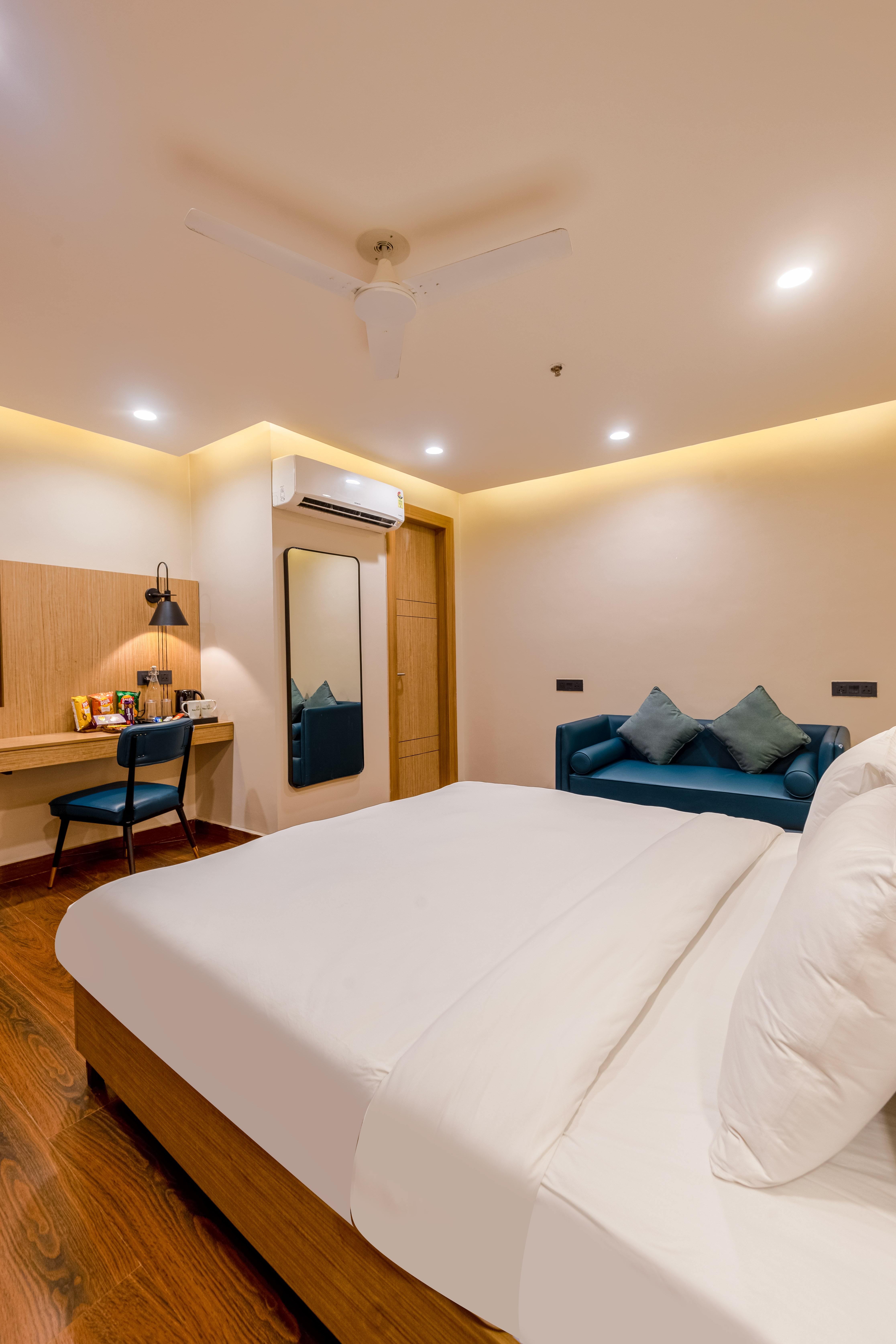 Saltstayz Premier - Sector 15 Noida photos image 94