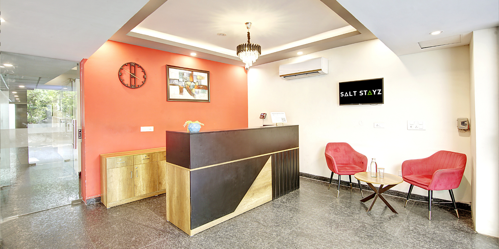 Hotels Near Huda City Centre Metro | Get upto 20% off on your first stay