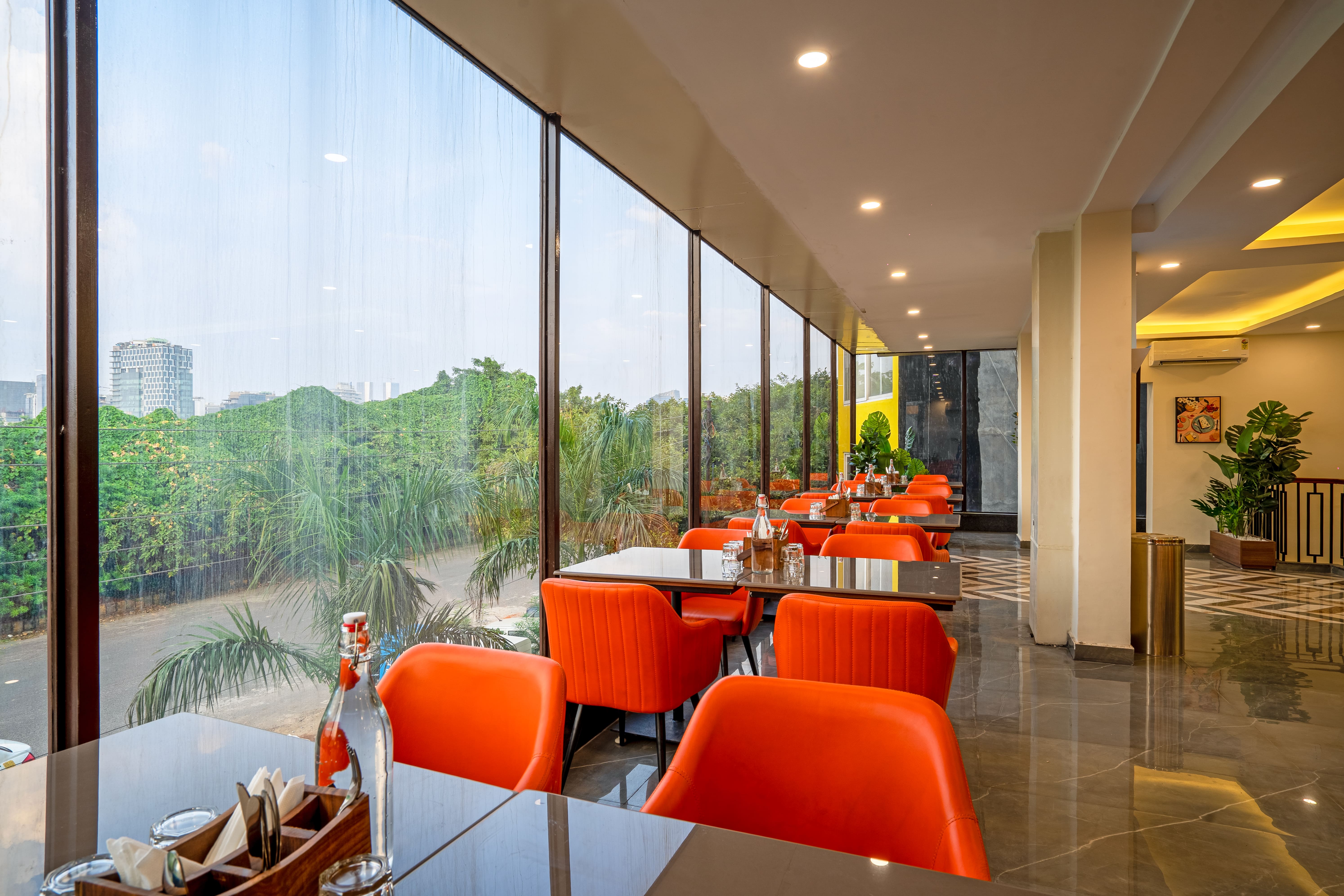 Saltstayz Premier Noida Sector 135 Expressway photos image 32