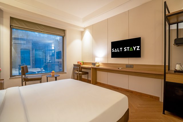 Pause by Saltstayz- East of Kailash photos image 34
