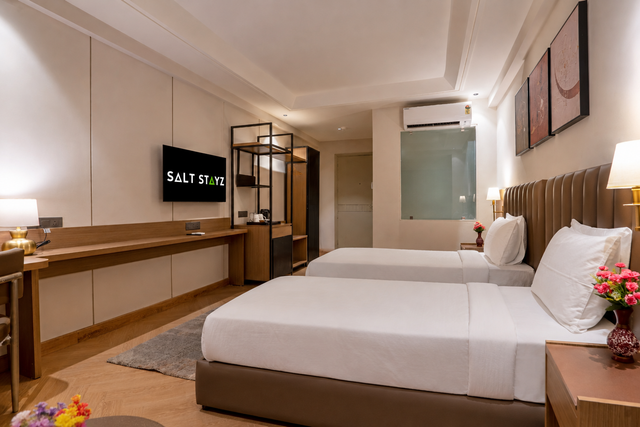 Pause by Saltstayz- East of Kailash photos image 38