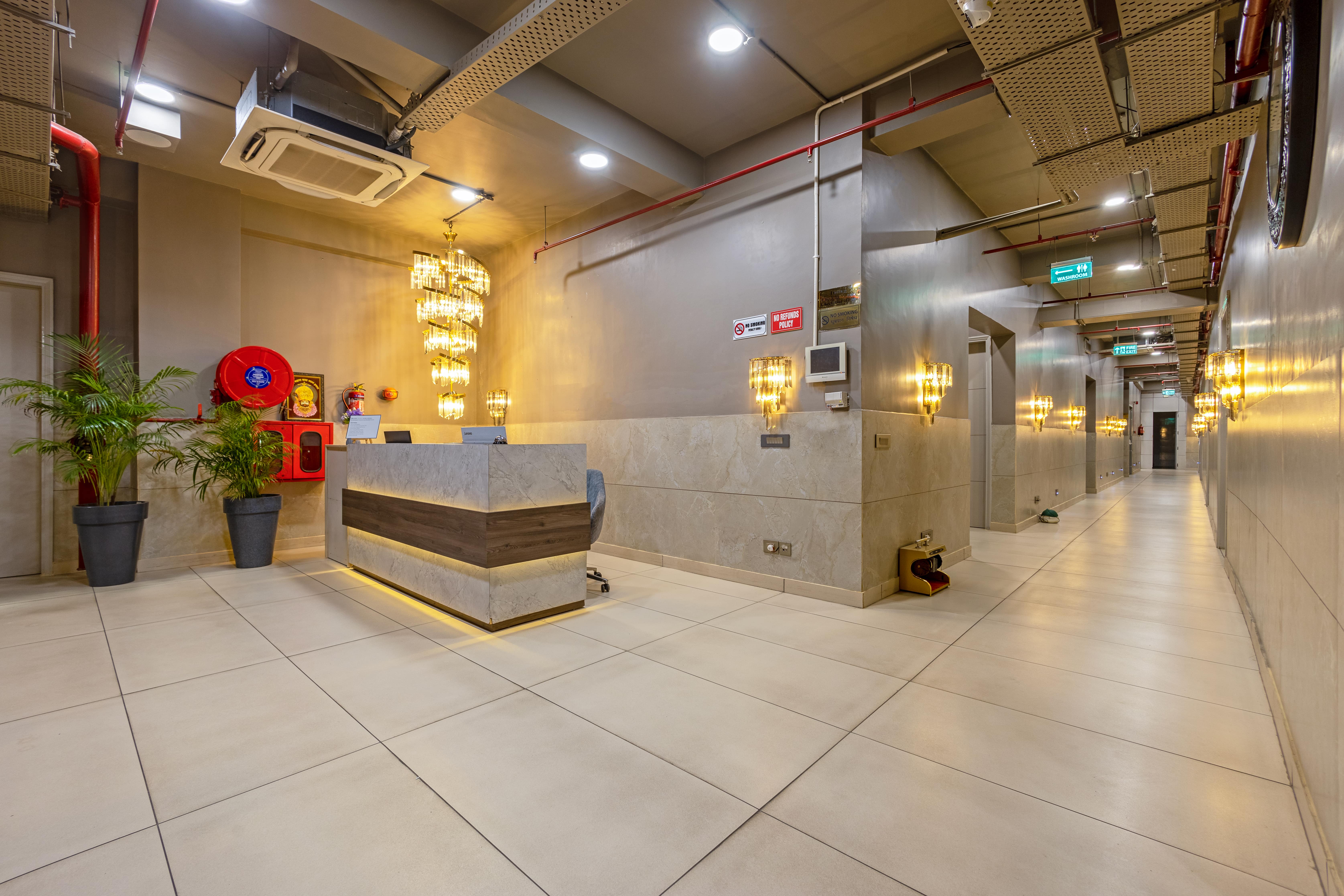 Pause by Saltstayz- Cyber Hub photos image 72