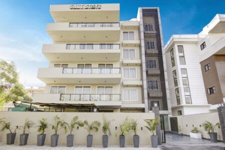 Saltstayz millennium New Near Huda City Centre 19